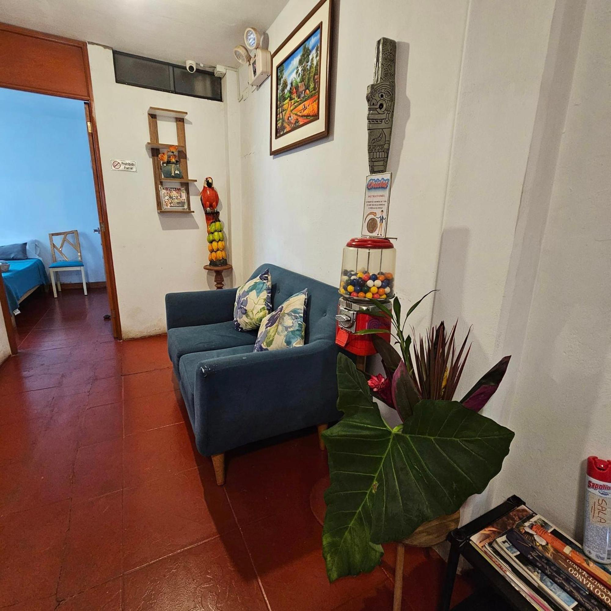 Lima Airport Hostel With Free Airport Pick Up Callao Exteriör bild