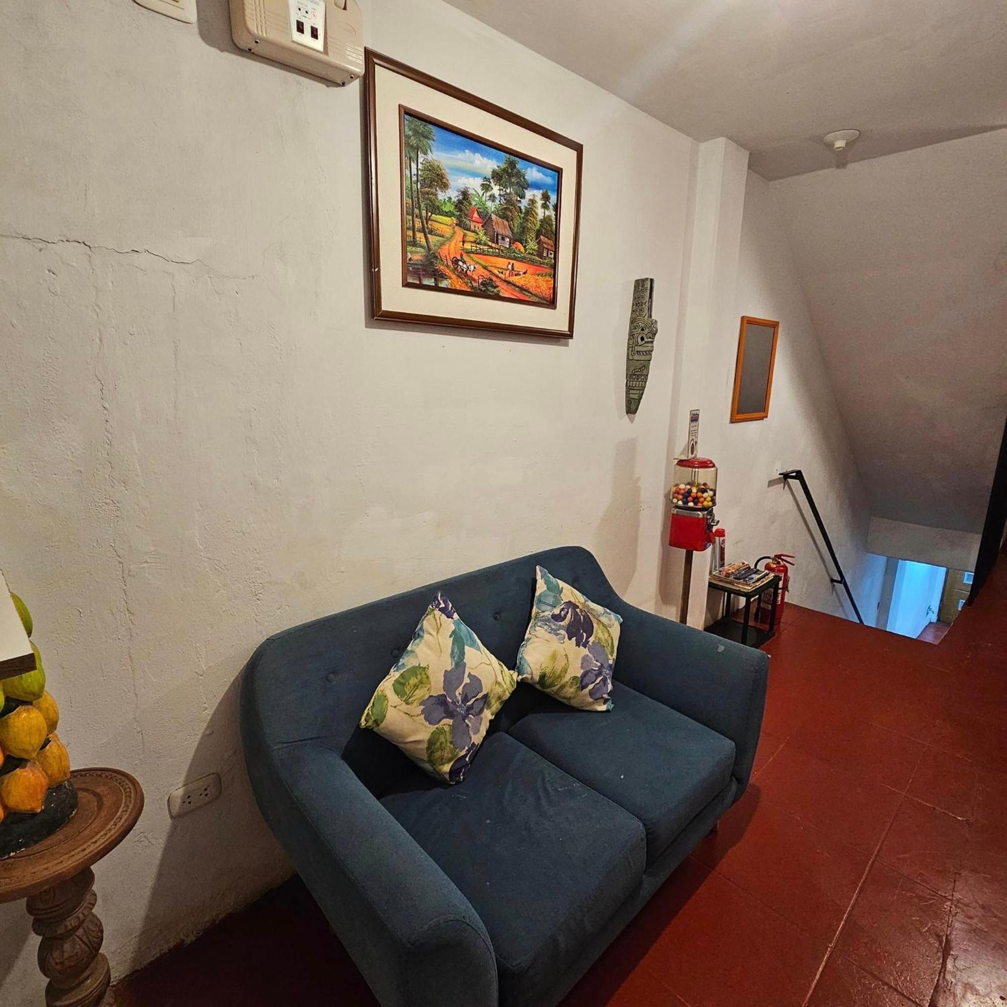 Lima Airport Hostel With Free Airport Pick Up Callao Exteriör bild
