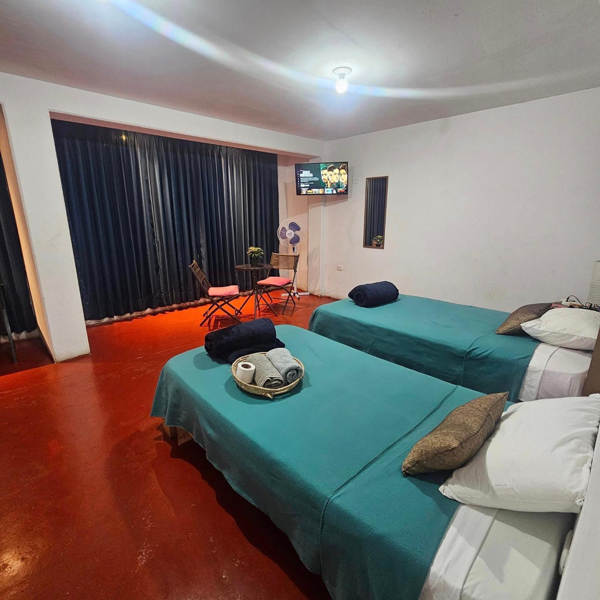 Lima Airport Hostel With Free Airport Pick Up Callao Exteriör bild