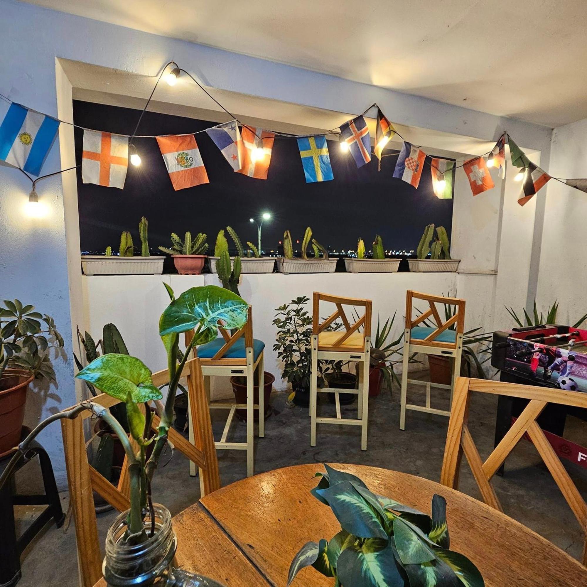 Lima Airport Hostel With Free Airport Pick Up Callao Exteriör bild
